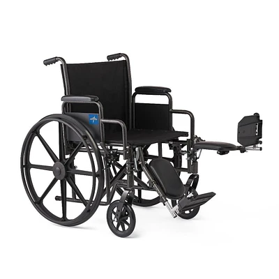 Medline 18" Medline K1 Fauteuil roulant en nylon de base avec accoudoirs pivotants de la longueur d'un bureau et repose-jambes élévateurs