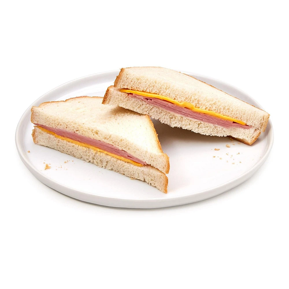 Quality Fast Foods Ham and Cheese Sandwich on White, 142 g