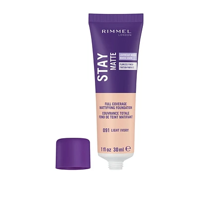 Rimmel Fond de teint Stay Matte, formule légère et soyeuse, mousse liquide légère et complexe anti-pollution, tenue de 24H, 100% Sans Cruauté Finition mate fraîche & naturelle