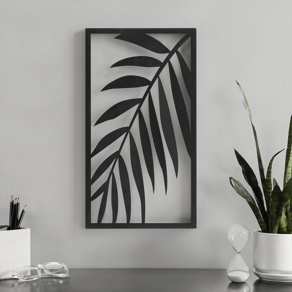 Hometrends Malak Palm Down Metal Framed Art