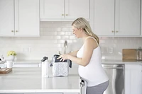 Medela Comfy Cami Bra for Maternity/Breastfeeding, White, Large
