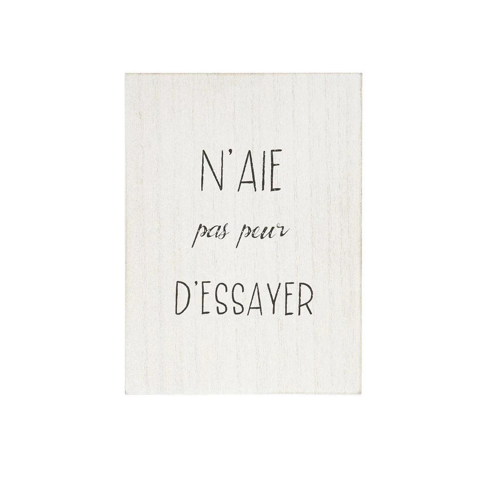 “N’aie pas peur D’essayer” Box Top Art