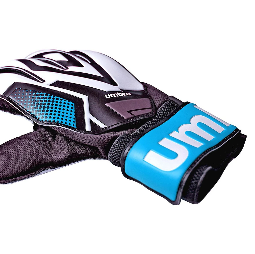 Umbro Adult Goalie Gloves, Latex palm provides flexibility