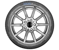 Kumho HA32 All Weather 185/60R15 88H Tire