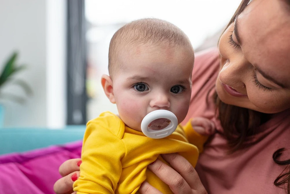 Tommee Tippee Breast-like Pacifier Soother