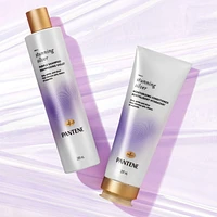 Shampooing violet illuminateur Pantene Stunning Silver pour les cheveux colorés gris et argent, sans parabènes 285 ml