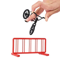  Tech Deck BMX Freestyle Hits, BMX Finger Bike with Freestyle Obstacle, Cult Bikes (black) 