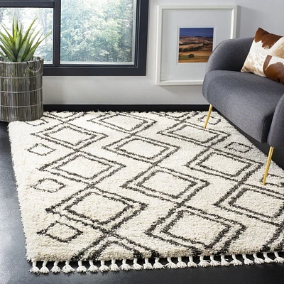 Safavieh Moroccan Fringe Kaelea Geometric Shag Area Rug