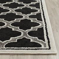 Safavieh Amherst Wilson Geometric Area Rug