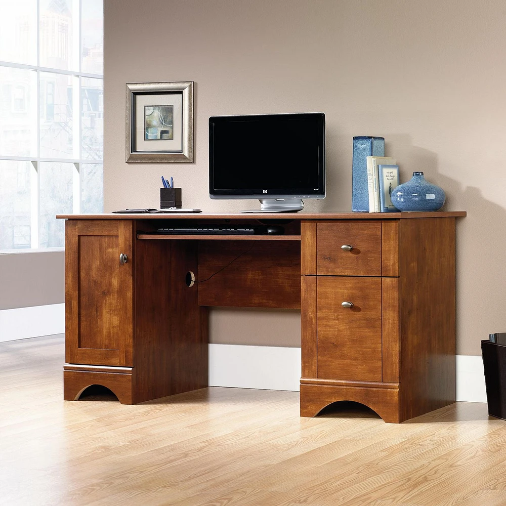 Sauder Select Bureau