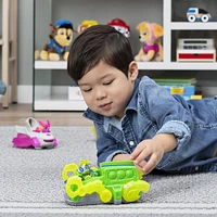 PAW Patrol, Mighty Pups Charged Up Rocky’s Deluxe Vehicle with Lights and Sounds