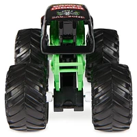 Monster Jam, Official Grave Digger Monster Truck, Die-Cast Vehicle, 1:64 Scale, Kids Toys for Boys Ages 3 and up