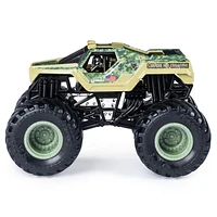 Monster Jam, Official Soldier Fortune vs. Soldier Fortune Black Ops Die-Cast Monster Trucks, 1:64 Scale, 2 Pack