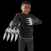 Marvel Studios' Black Panther Legacy Collection Wakanda Battle FX Claws, Light-Up Role Play Toy For Kids 5 and Up