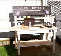 Big Game Hunters Single Mud Kitchen