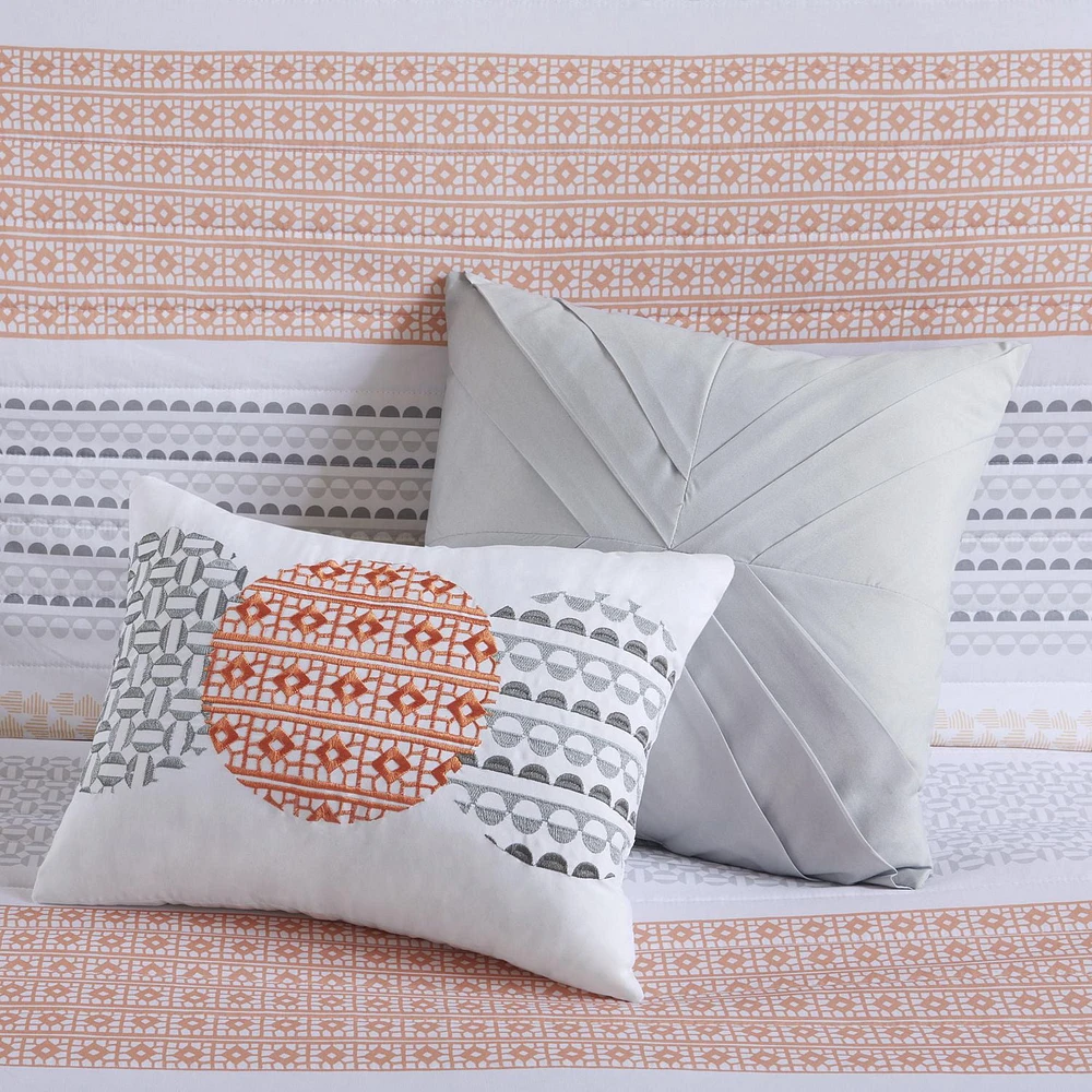 Home Essence Apartment Reed Coverlet Set