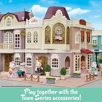 Calico Critters Fashion Playset Sugar Sweet Collection, Dollhouse Playset with Marshmallow Mouse Figure and Fashion Accessories