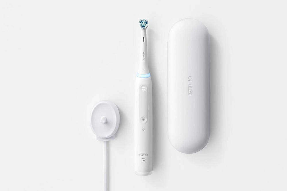 Brosse à dents électrique Oral-B iO Series 4 avec (1) brossette, rechargeable, blanc 1CT