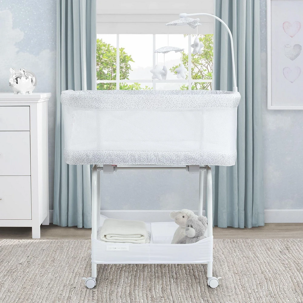 Delta Children Sweet Breeze Bassinet with Airflow Mesh, Alloy