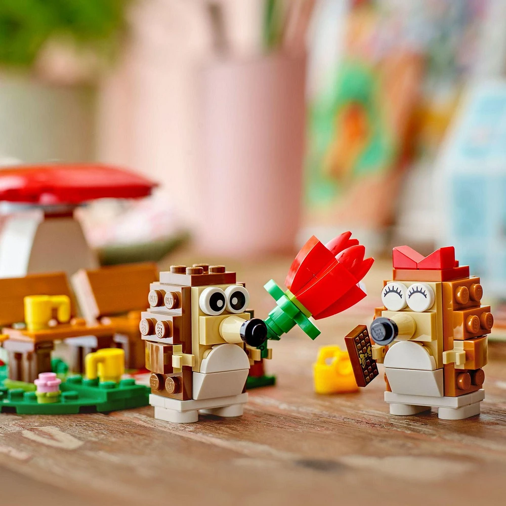 LEGO Hedgehog Picnic Date Building Toy - Animal Figures & Playset for Kids, Boys and Girls, Ages 8+ - Gift Idea for Birthdays - with 2 Hedgehog Toys and Accessories - 40711