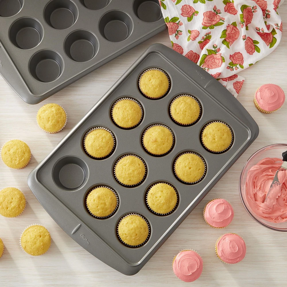 Wilton Ever-Glide Non-Stick Muffin Pan, 12-Cup, 12-Cup Muffin Pan