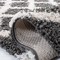 Safavieh Dallas Jerrie Geometric Shag Area Rug