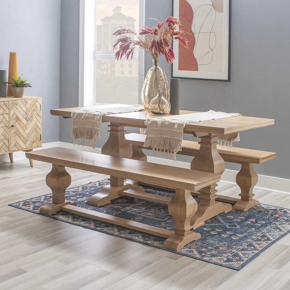 Lucking Dining Table