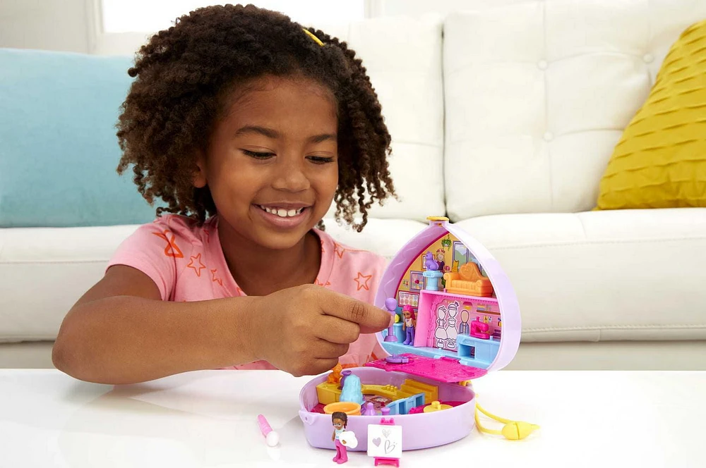 Polly Pocket Starring Shani Art Studio Compact Playset