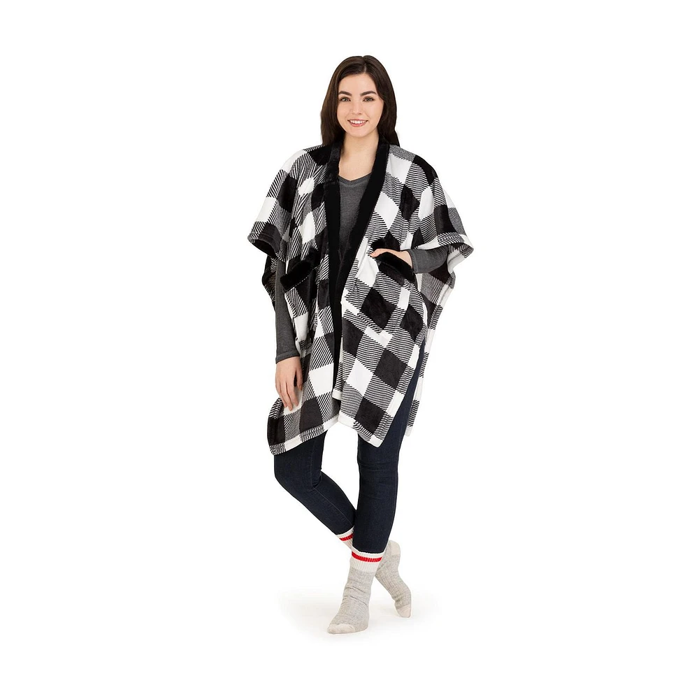 Safdie & Co. Throw Knit Tranquility White Black Plaid