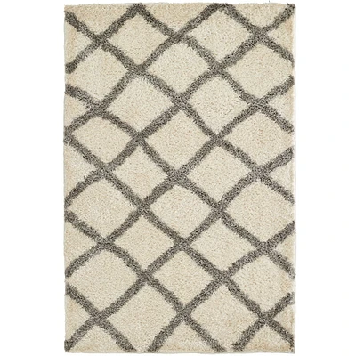 HOMETRENDS Area Rug, 4 ft. x 6 ft.