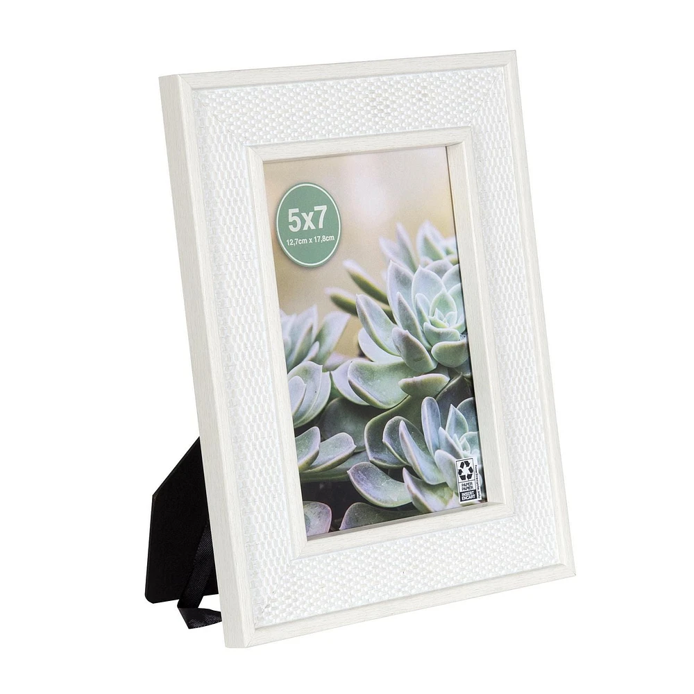 Castor 5x7 Photo Frame White, Holds 5in x 7in photo