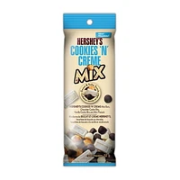 HERSHEY'S COOKIES 'N' CRÈME Mix Sweet and Salty Snack