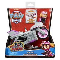 PAW Patrol, Moto Pups Skye’s Deluxe Pull Back Motorcycle Vehicle with Wheelie Feature and Figure