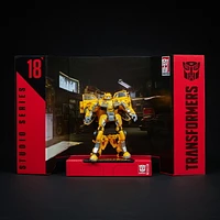 Transformers Studio Series 18 Deluxe Transformers: Bumblebee -- Bumblebee