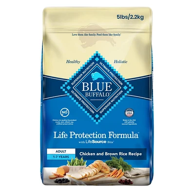 BLUE Life Protection Formula recette poulet et riz brun pour chiens adultes 2,2kg