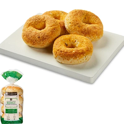 Bakery2 Jalapeño Cheese Bagels, 4 bagels, 452 g