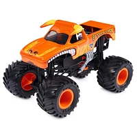 Monster Jam, Official El Toro Loco Monster Truck, Collector Die-Cast Vehicle, 1:24 Scale, Kids Toys for Boys Ages 3 and up