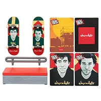 Tech Deck, Chocolate Skateboards Versus Series, Collectible Fingerboard 2-Pack and Obstacle Set, Kids Toy for Ages 6 and up