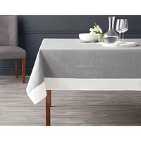 Hometrends Fabric tablecloth, 100% polyester; 52"x70"