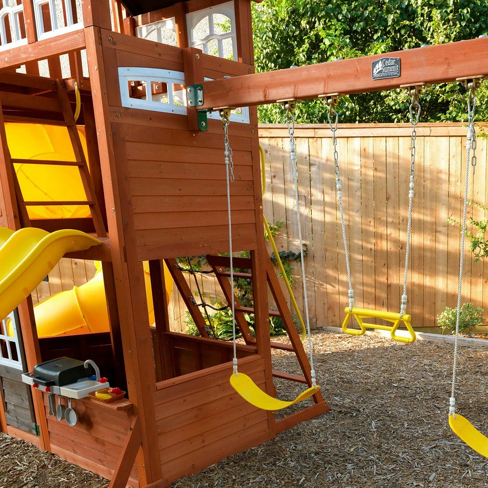 KidKraft Lookout Extreme Wooden Swing Set / Playset