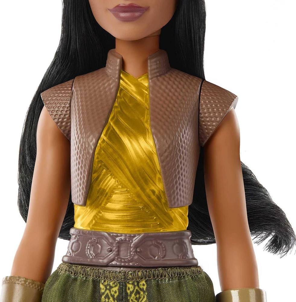 Disney Princess Raya Fashion Doll and Accessory, Toy Inspired by the Movie Raya and the Last Dragon