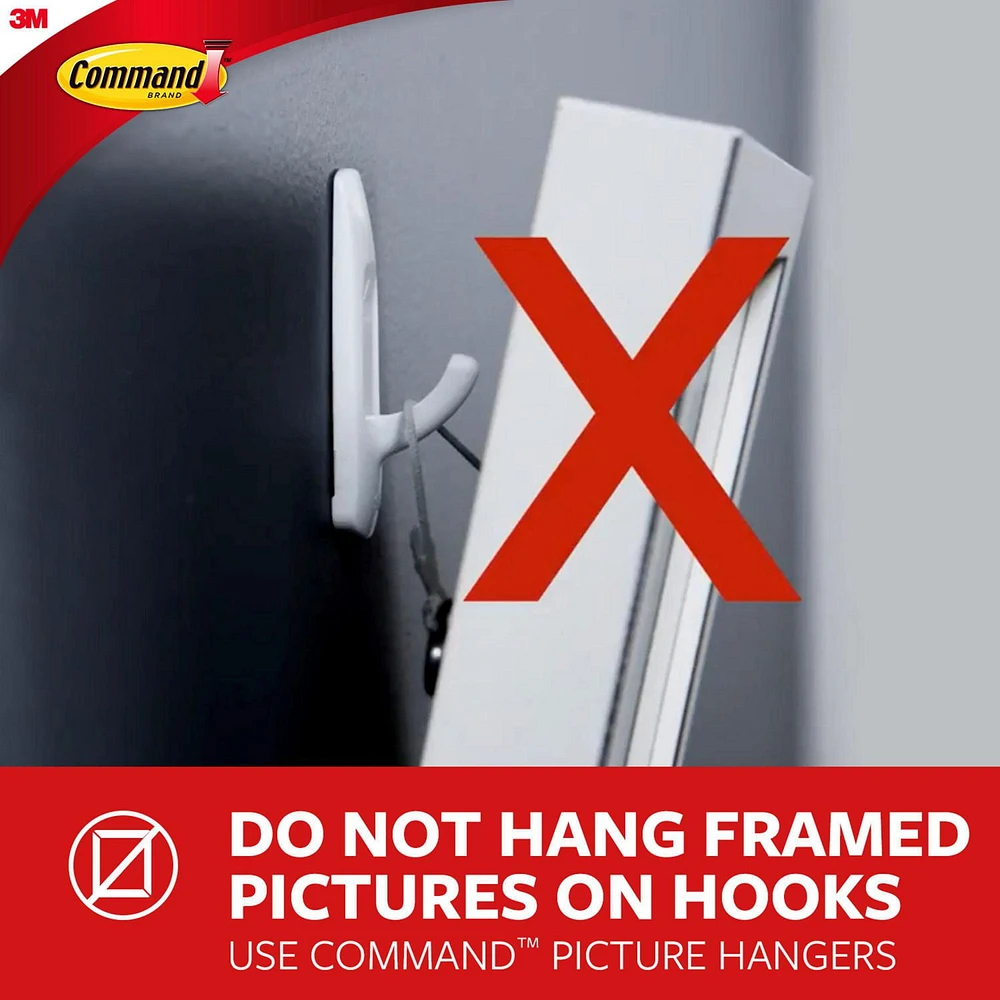 Command™ Medium Utility Hooks, 17001C, 2 Md Hooks, 4 Strips