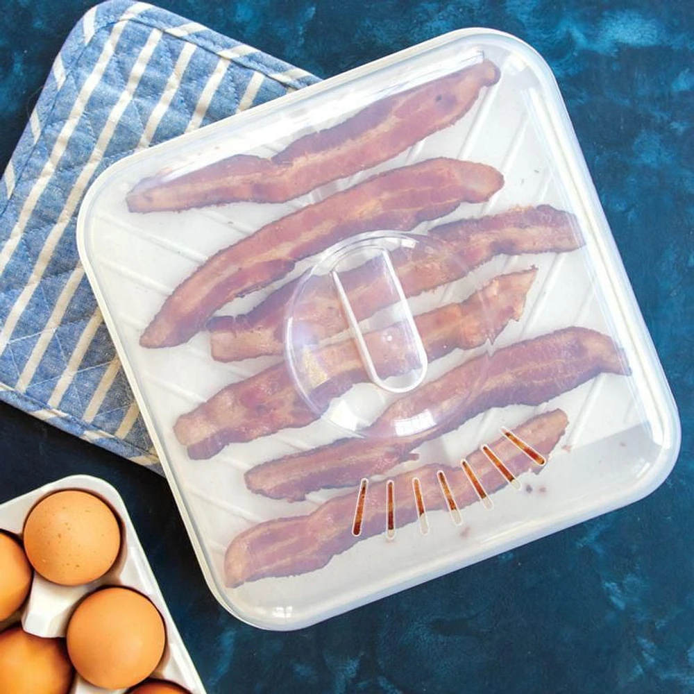 Nordicware Microwavable Bacon Tray with Lid, Bacon tray with Lid