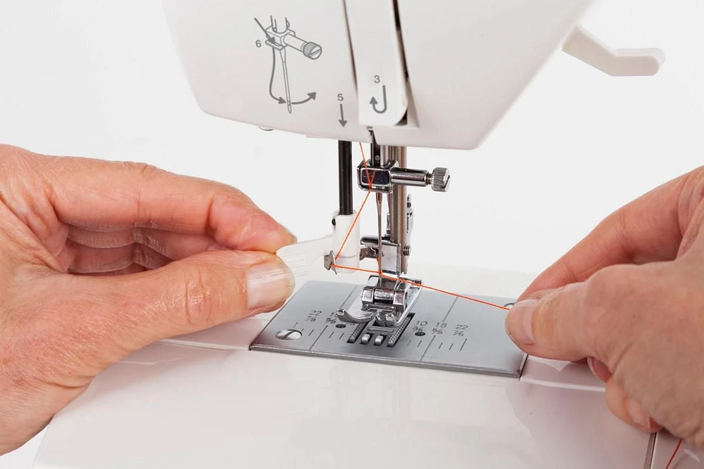 SINGER® Fashion Mate™ 5560 Computerized Sewing Machine