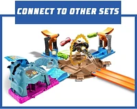 Hot Wheels Monster Trucks Stunt Tire Playset