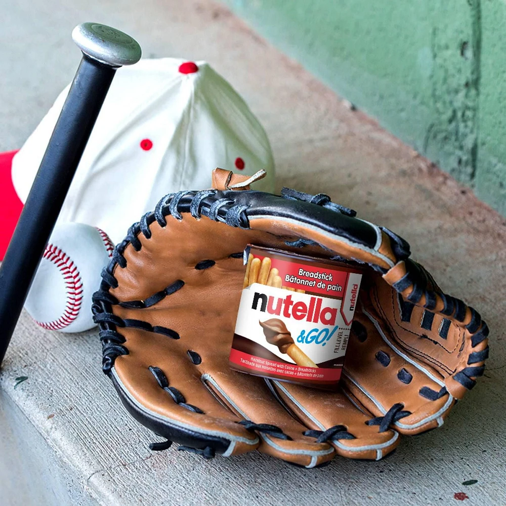 NUTELLA & GO! Hazelnut And Cocoa Spread with Breadsticks, Snack Packs, Perfect Snacks for Kids, 52g