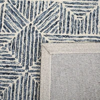 SAFAVIEH Abstract Brock Geometric Wool Area Rug