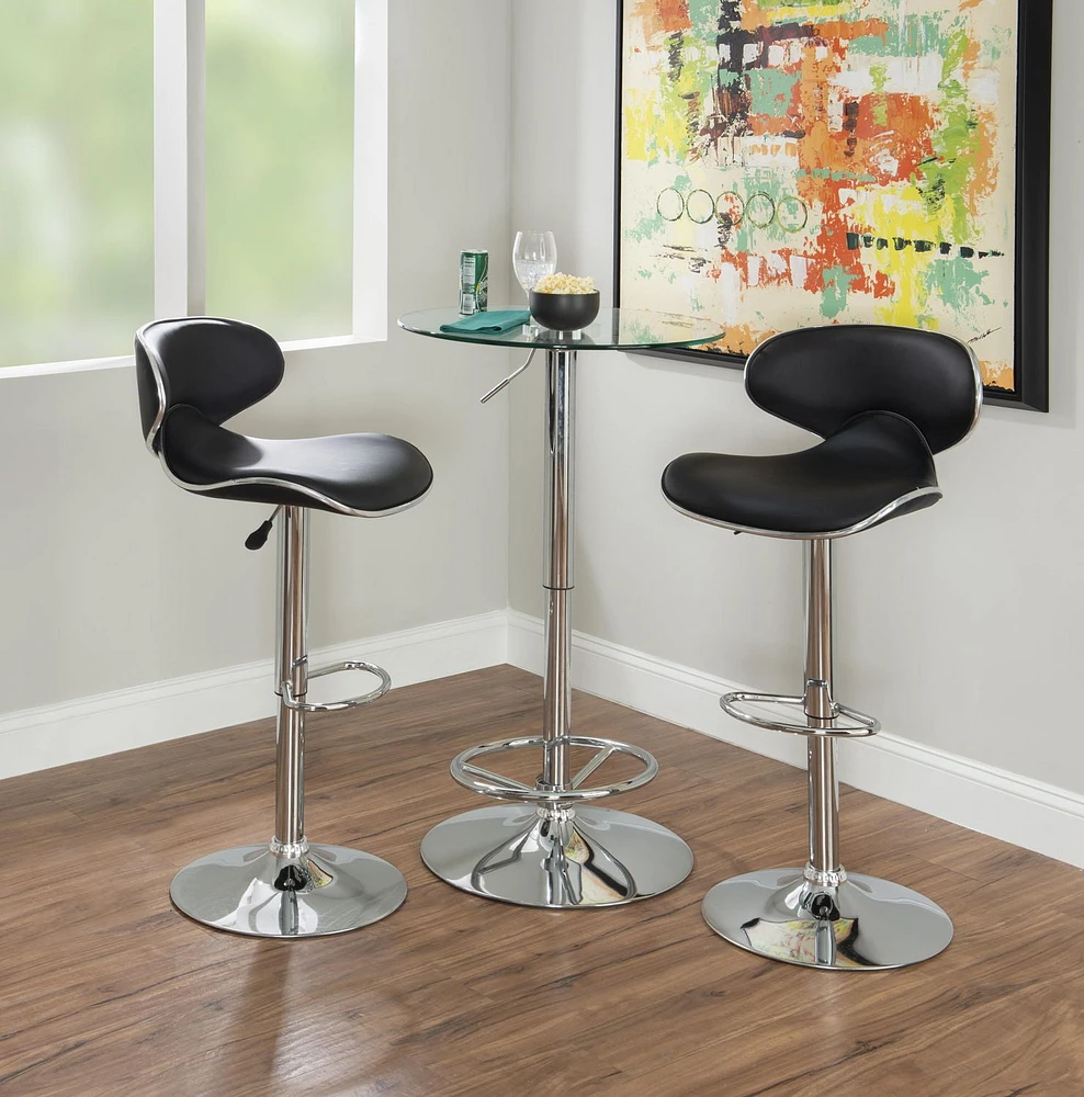 Seith Barstool, Black