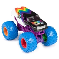 Monster Jam, Official Racing Stripes Vs. Rainbow Blast Die-Cast Monster Trucks, 1:64 Scale, Kids Toys for Boys Ages 3 and up