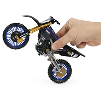 Supercross, Authentic Aaron Plessinger 1:10 Scale Collector Die-Cast Toy Motorcycle Replica with Display Stand, For Collectors and Kids Age 5 and Up